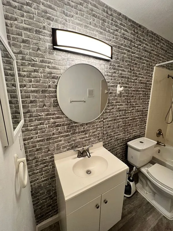 2 bed, 2.0 bath, 1064 sqft, $1,250 — Photo 3
