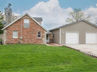 211 W Gilman St, Secor, IL 61771