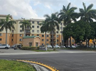 9300 Fontainebleau Blvd #E406, Miami, FL 33172