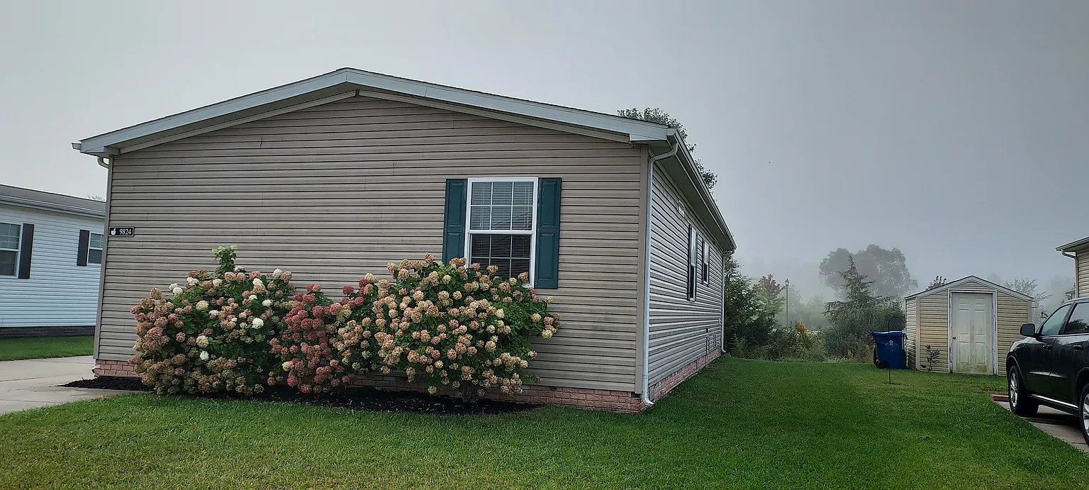 9824 Bellcrest Blvd photo 1
