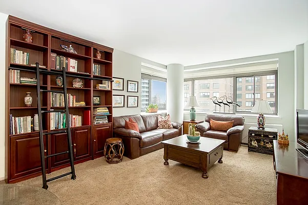 Sold by Kleier Residential | media 21