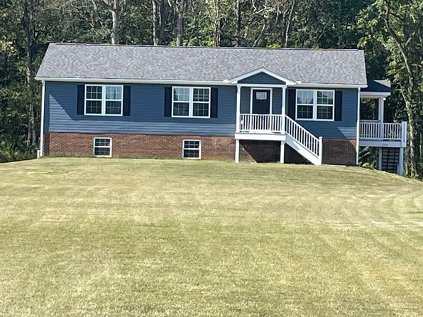 558 Smith Ln