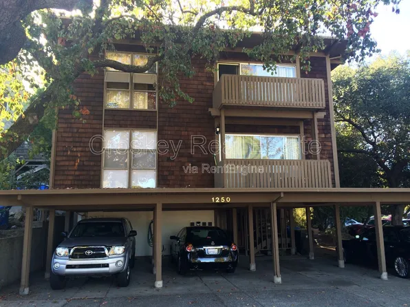 1250 Escobar St APT 2, Martinez, CA 94553