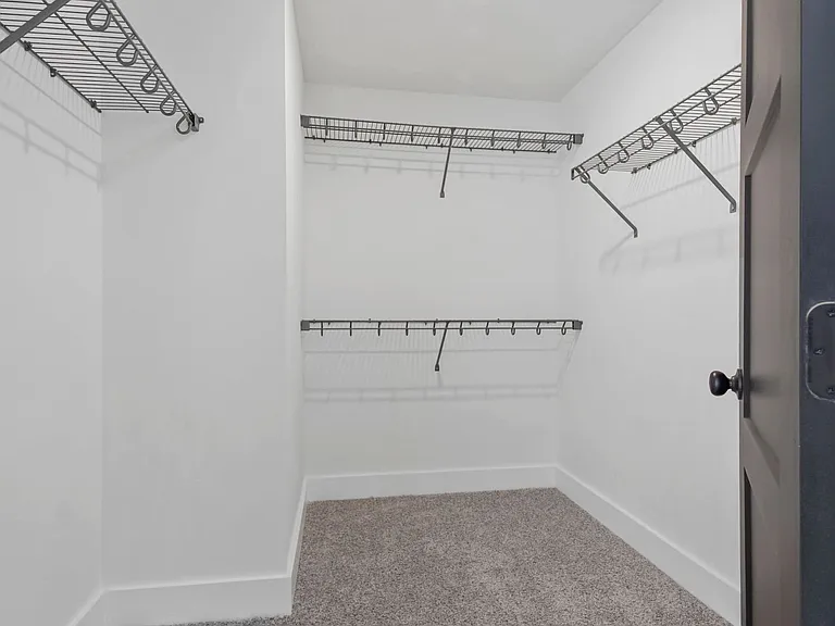4415 Conifer Ln — Photo 5