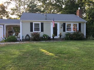 29 Vacation Ln, West Yarmouth, MA 02673