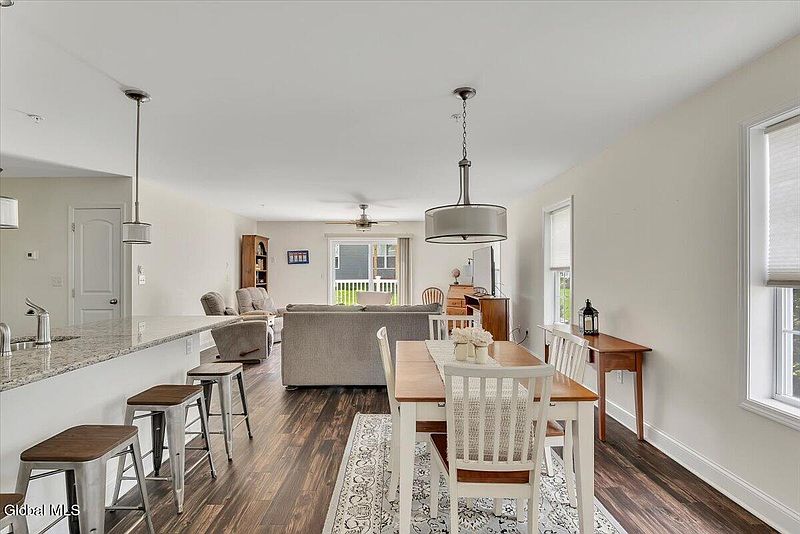 3rd image of 3604 Brunswick Meadows Way