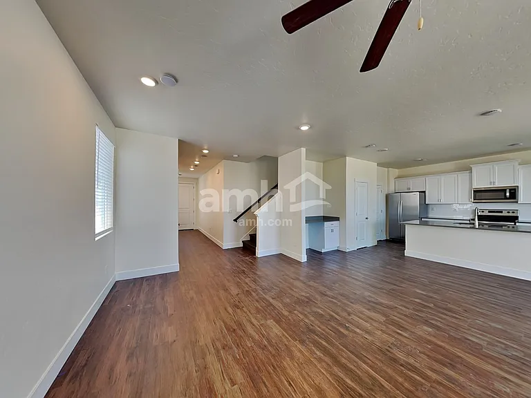 6634 Spriggel St — Photo 6