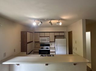 822 Newport Ter #8, Blacksburg, VA 24060