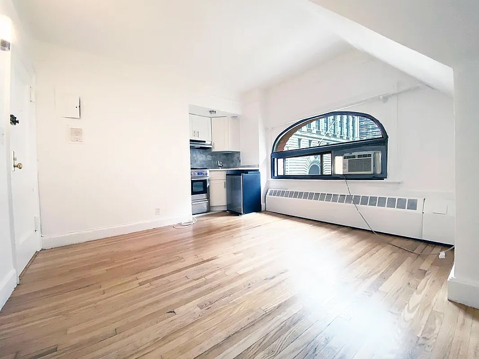 1st image of 301 Amsterdam Ave Unit 3B