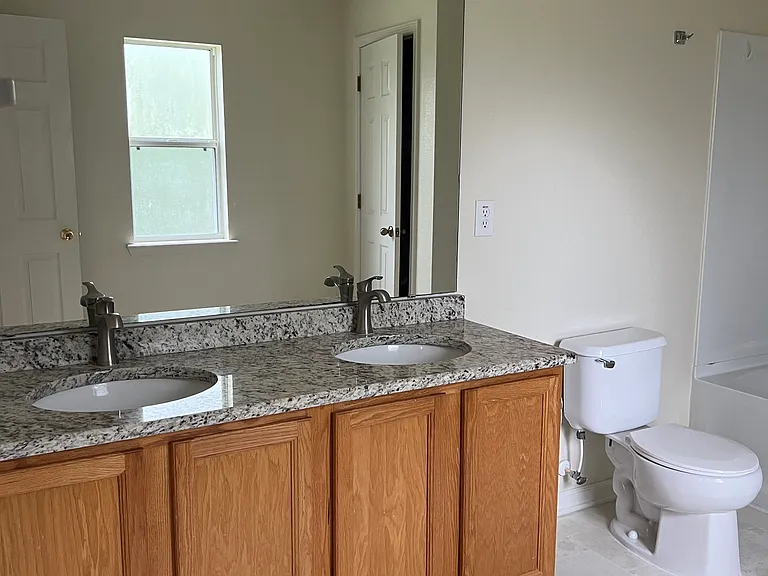 70 Rollins Ln — Photo 14