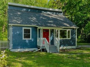 68 Cardinal Rd, Hyde Park, NY 12538