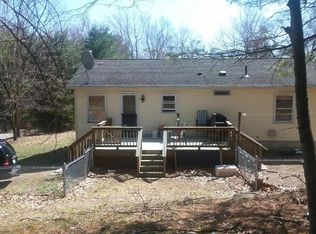 5 Mystery Ln, Phillipston, MA 01331