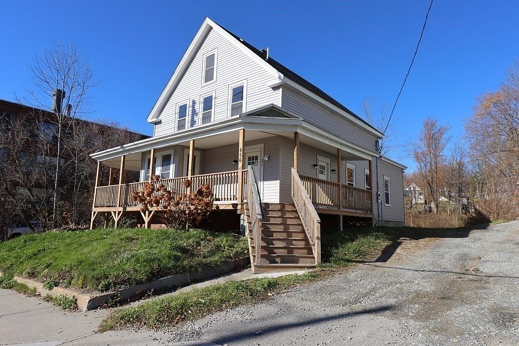 456 Main St, Gardner, MA 01440 Zillow