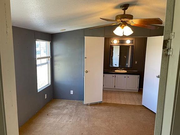 5th image of 4750 Cattlebaron Dr #M