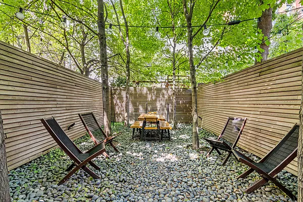 Outdoor, photo 1