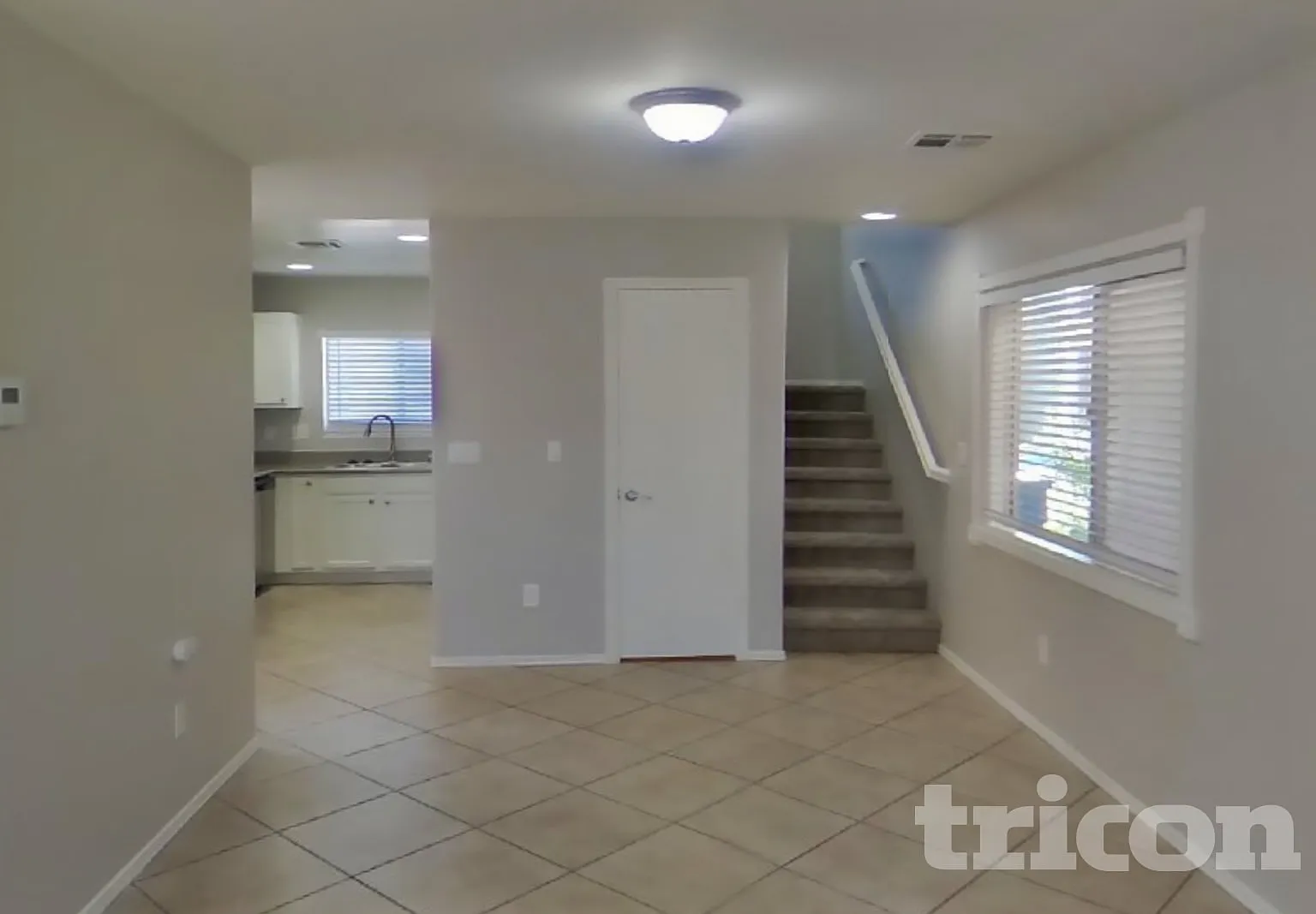 5292 Tipper Avenue Las Vegas NV — Photo 2
