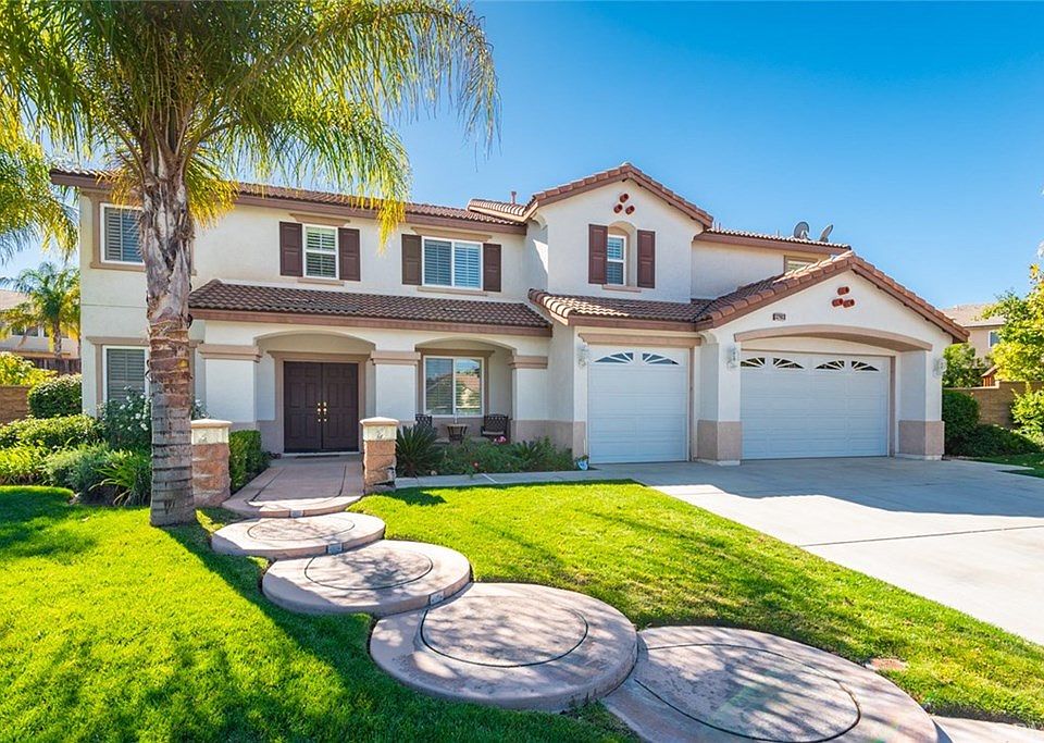 2nd image of 32903 Tiznow Cir