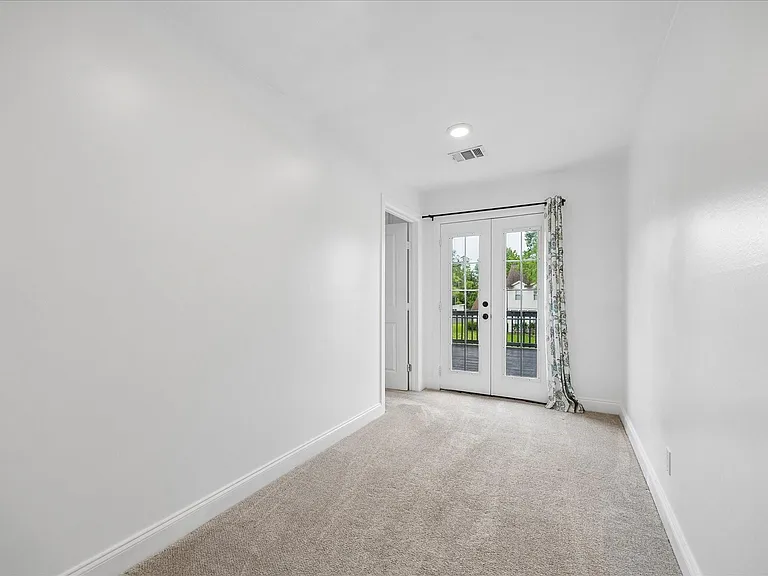 10602 Riverview Dr — Photo 30