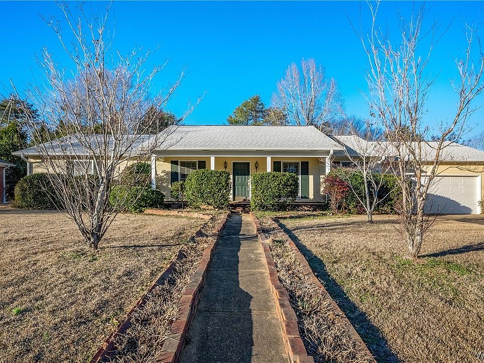 1st image of 3702 Sierra Dr
