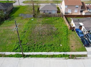 4700 Longfellow Dr, New Orleans, LA 70127