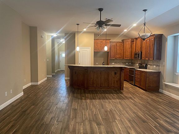 5th image of 103 S Kanaio Dr APT A