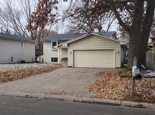 10540 Tamarack St NW, Coon Rapids, MN 55433
