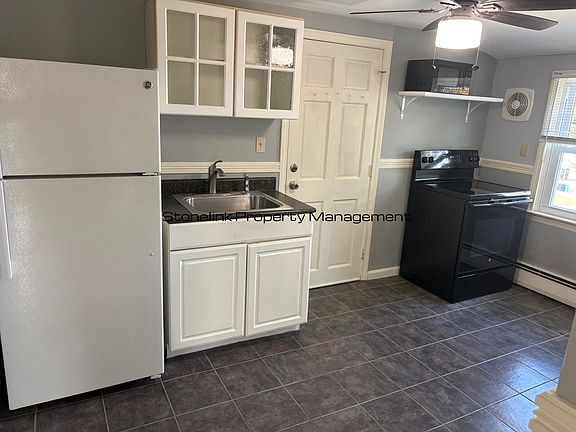 2nd image of 39 George Waterman Rd