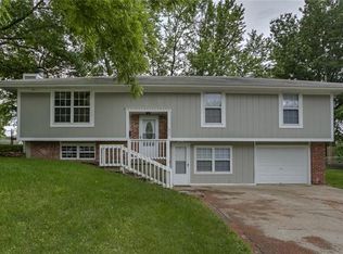 933 Wornall Rd, Excelsior Springs, MO 64024