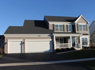 N493 King Dr, Geneva, IL 60134