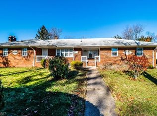 1031 Hamilton St, Somerset, NJ 08873