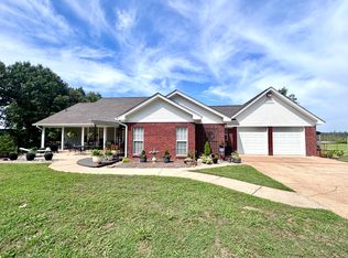 602 McCormick Rd, Grenada, MS 38901