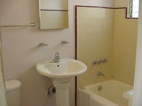 3rd image of 2753 C St