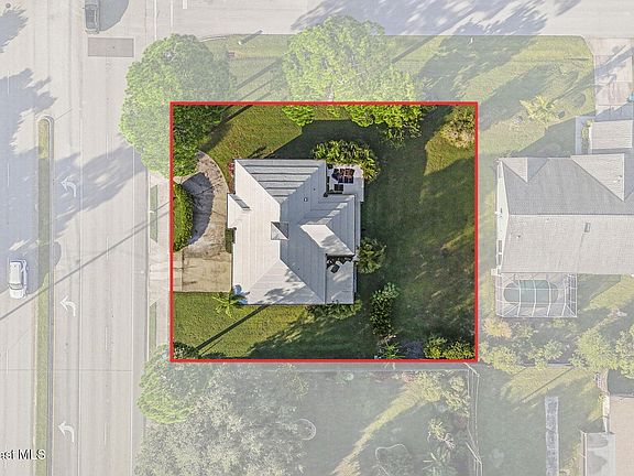 3rd image of 2315 Emerson Dr SE