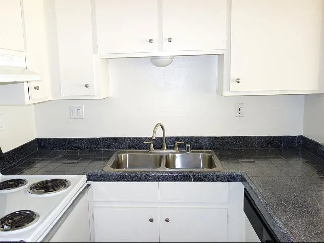 Elan Coco Palms Kitchen