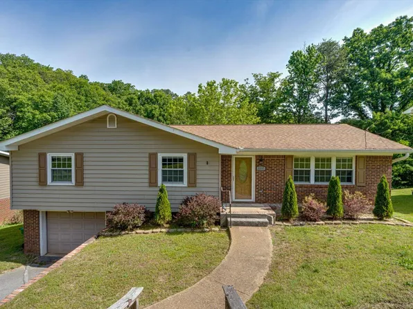 3237 Gleason Dr, Chattanooga, TN 37412