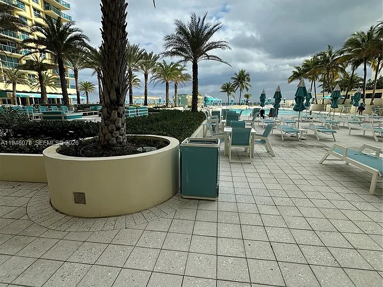 2501 S Ocean Dr #507 — Photo 2
