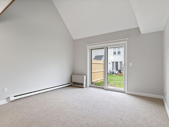 5th image of 139 Broadway #15