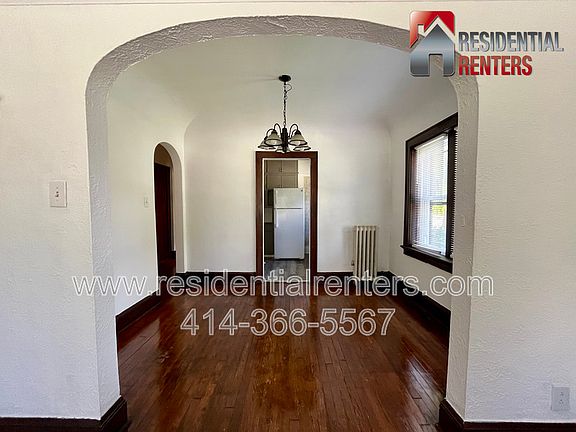 5th image of 3047 S Howell Ave #2