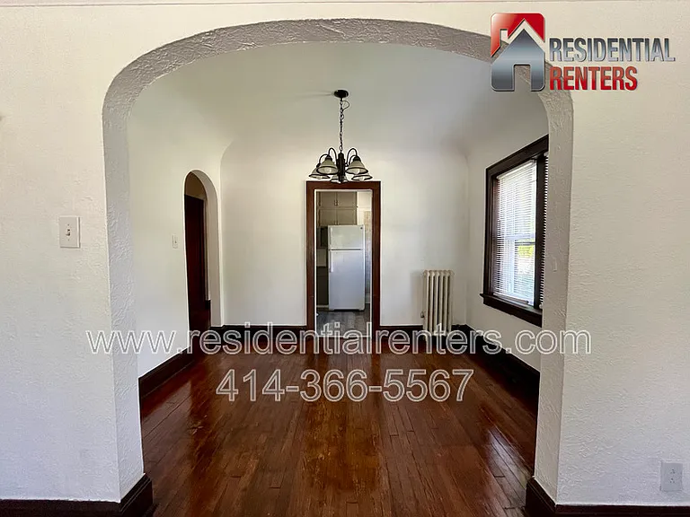 3047 S Howell Ave #2 — Photo 5