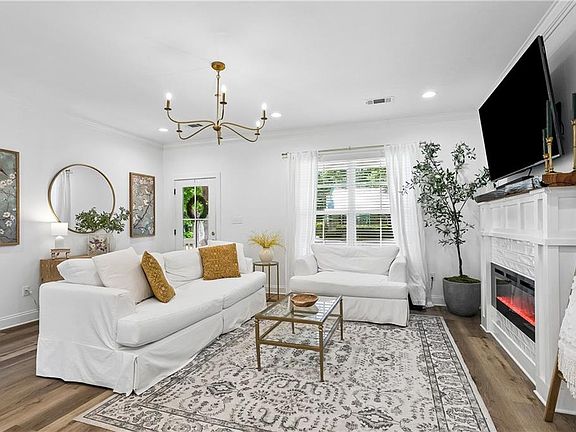 4th image of 71038 Lake Placid Dr