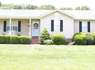 15 Martins Ln, Auburn, KY 42206
