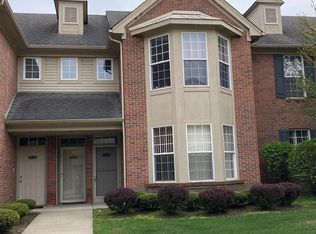 13732 Silver Birch Cir, Shelby Township, MI 48315