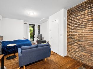310 W 22nd St APT 1B, New York, NY 10011