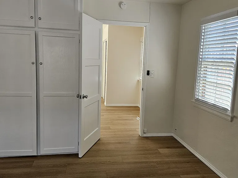 2034 Chestnut Ave — Photo 13