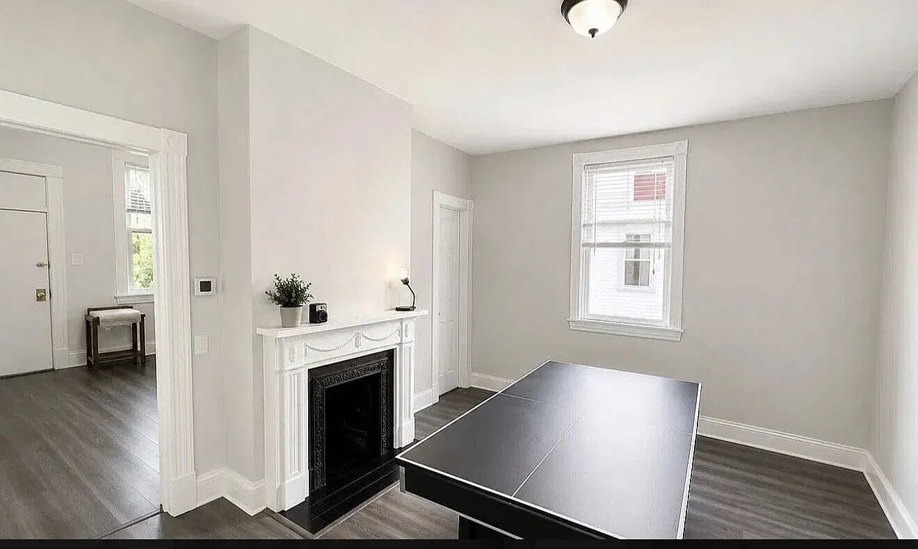 1 bed, 1.0 bath, $650 — Photo 2