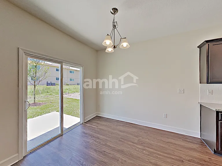 8559 Highfield Ave — Photo 5