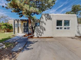 517 62nd St SW, Albuquerque, NM 87121