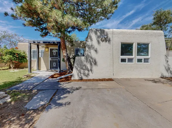 517 62nd St SW, Albuquerque, NM 87121
