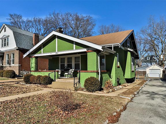 2nd image of 7461 Flora Ave