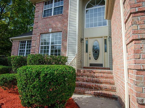3rd image of 5101 Stoney Brook Ct